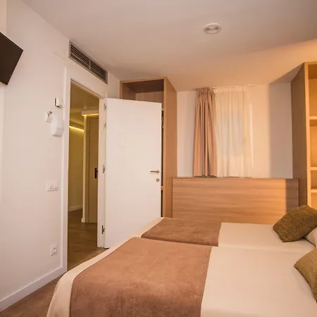Hostal Marenostrum-2